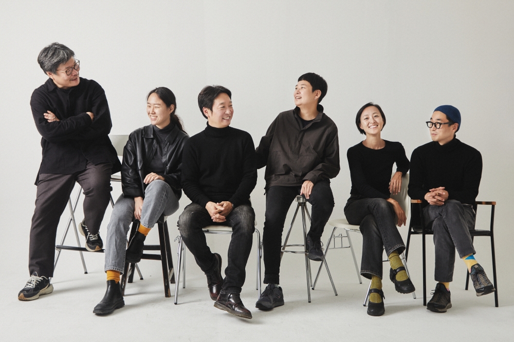 ▲환등회 (왼쪽부터)전진모, 엄지은, 최윤석, 목소공영선, 여다함